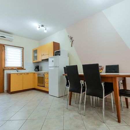 Lumbre Apartment Tar-Vabriga Dış mekan fotoğraf